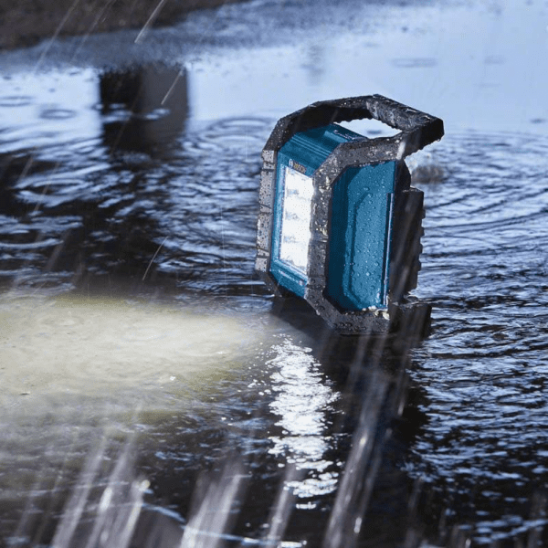 Proiector LED fara acumulator Bosch GLI 18V-1200C